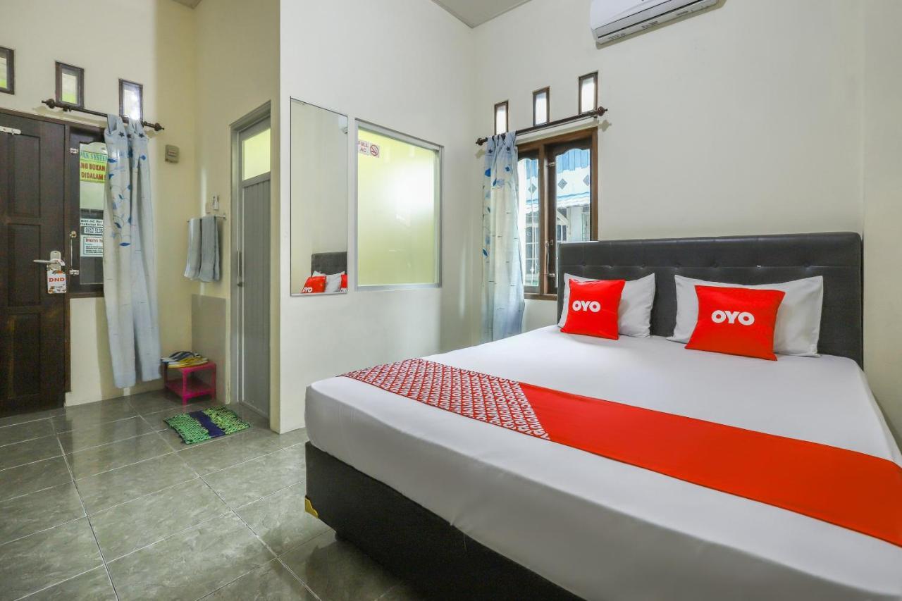 Oyo 3830 Dfarys Gh Syariah Hotel Balikpapan  Eksteriør billede