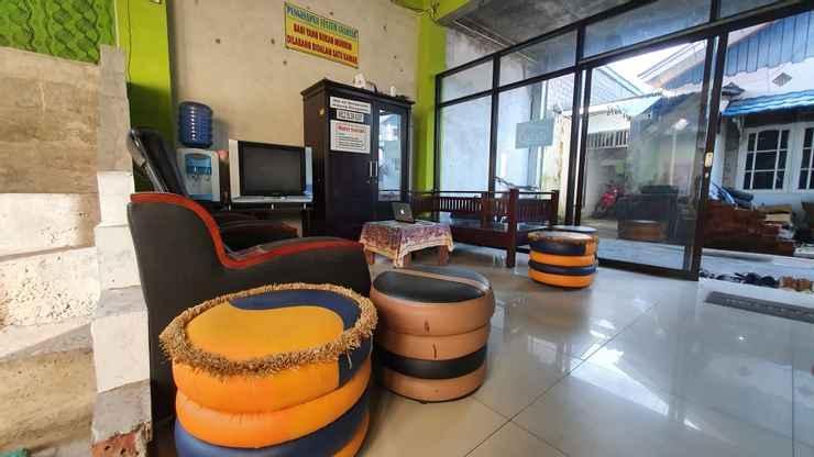 Oyo 3830 Dfarys Gh Syariah Hotel Balikpapan  Eksteriør billede
