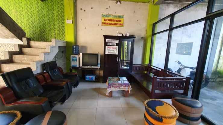 Oyo 3830 Dfarys Gh Syariah Hotel Balikpapan  Eksteriør billede
